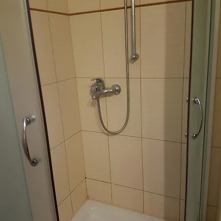 Royal 4* سبليت